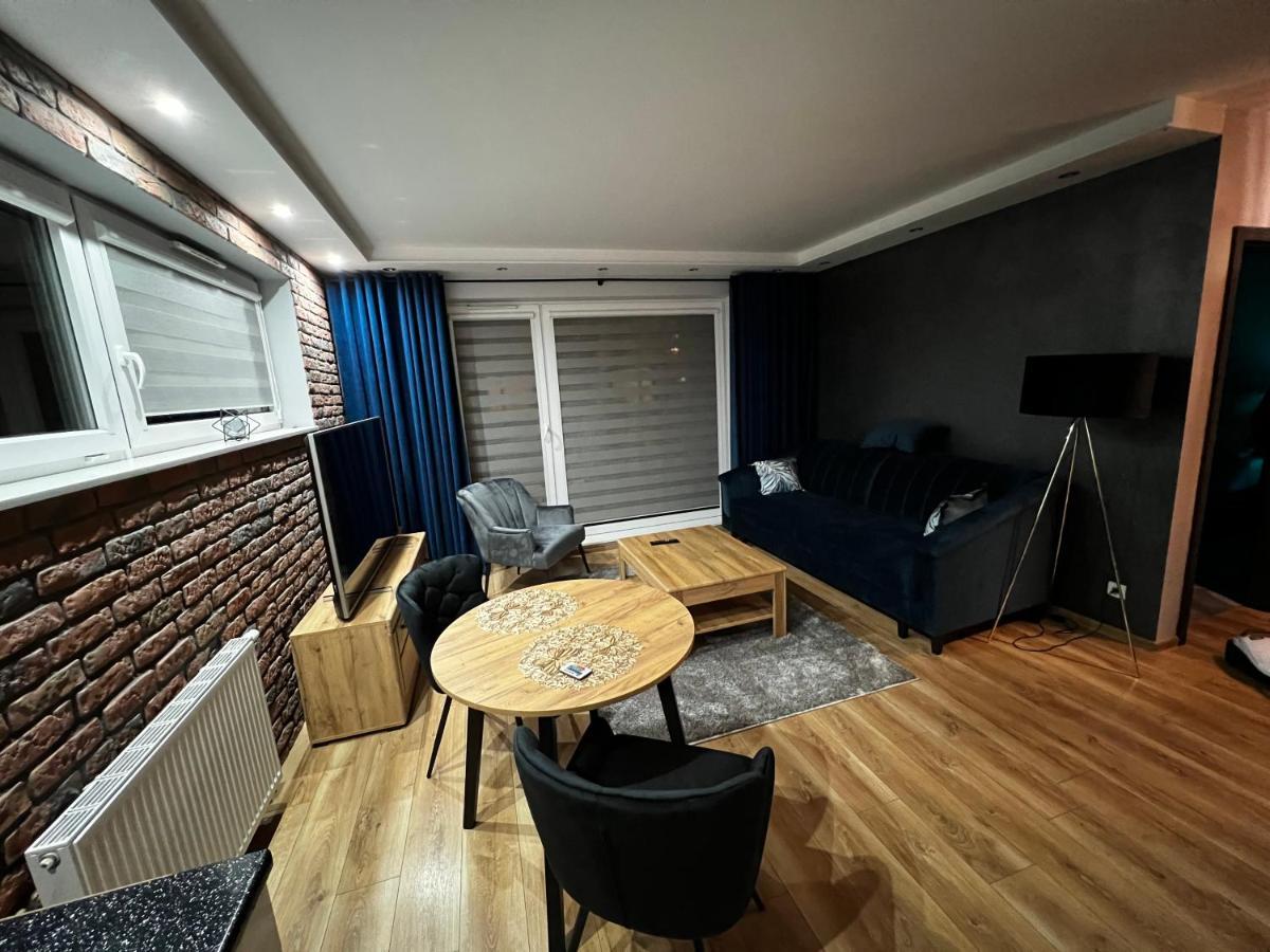 Apartament Vip-2 Reda Zewnętrze zdjęcie