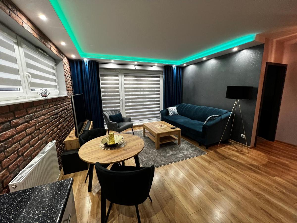 Apartament Vip-2 Reda Zewnętrze zdjęcie